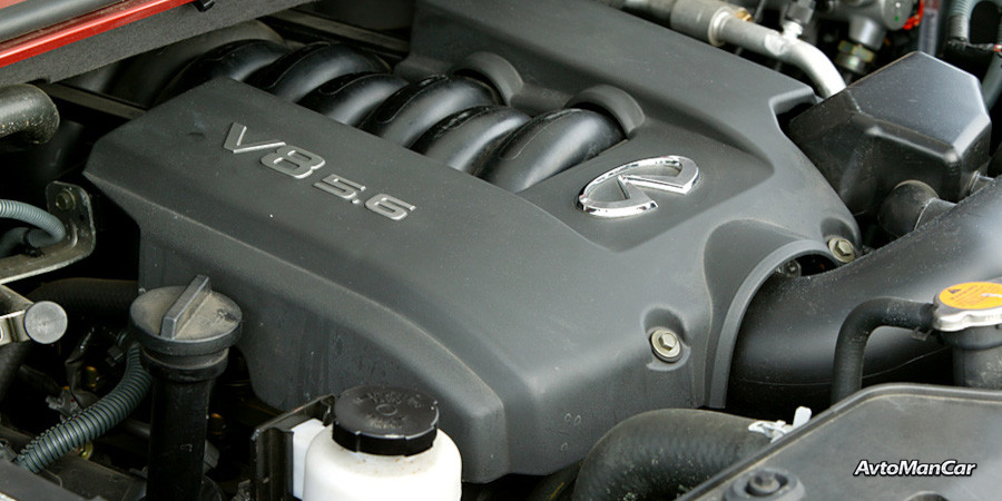 Под капотом двигатель Nissan VK56DE.