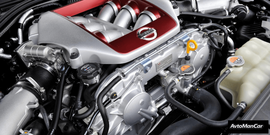 Под капотом двигатель Nissan VR38DETT.