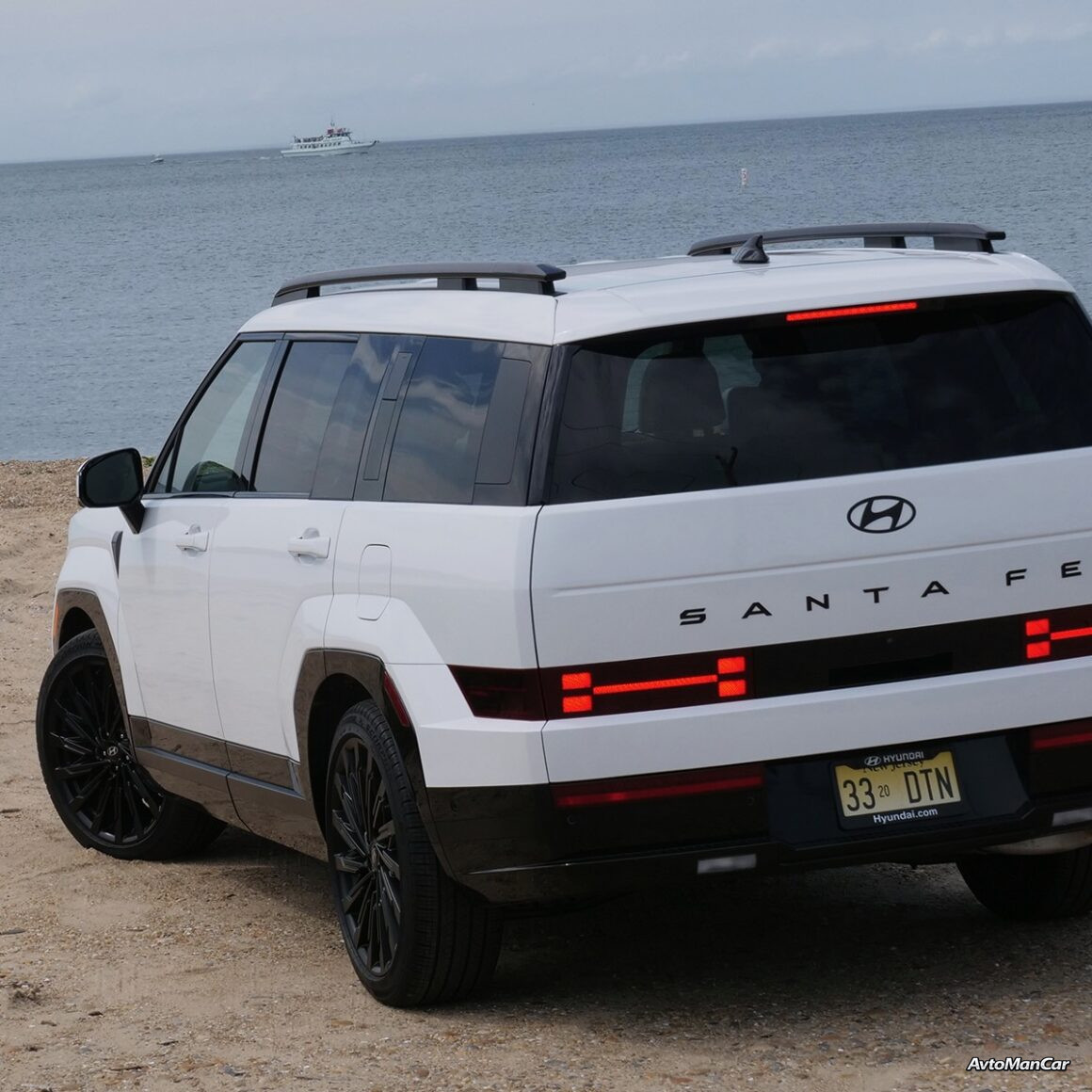 Hyundai Santa Fe 2026 сзади