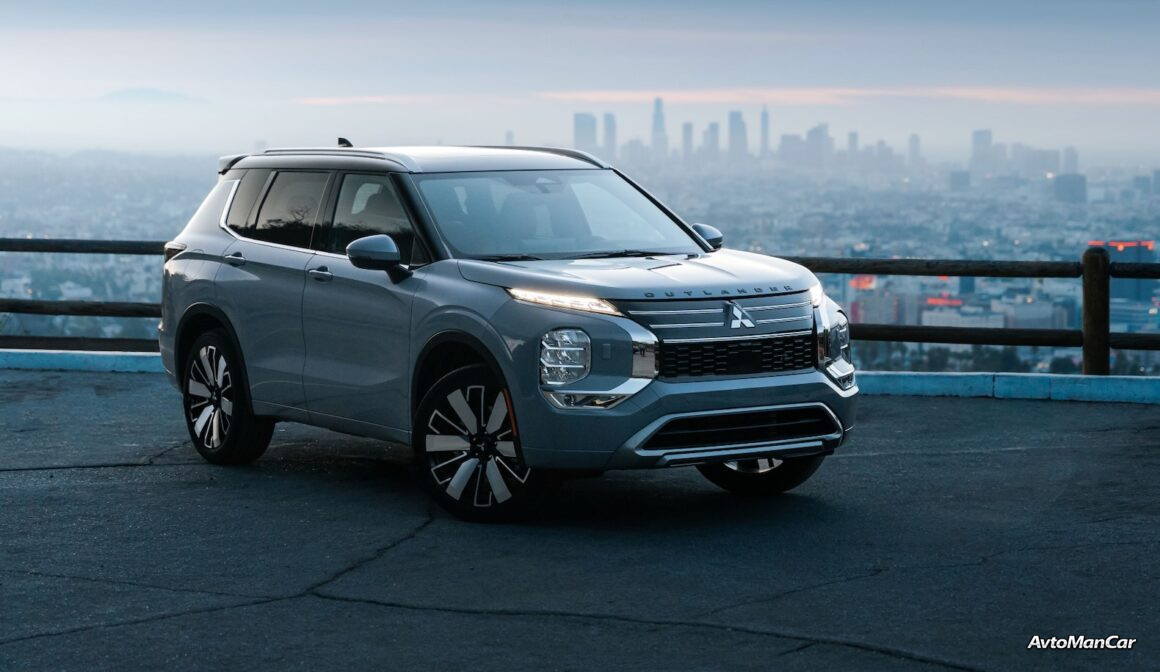 Mitsubishi Outlander 2026 спереди