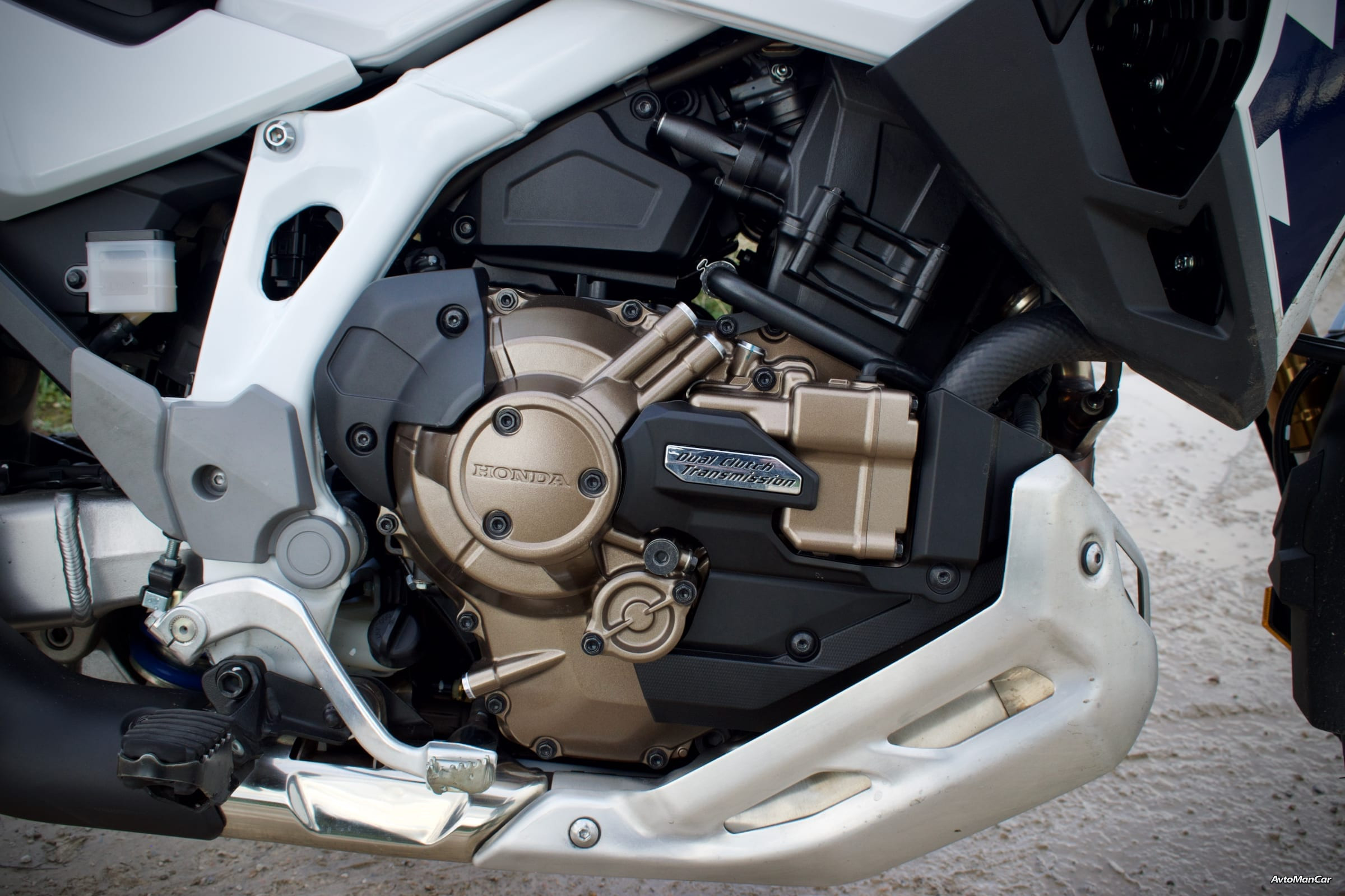 Двигатель Honda Africa Twin