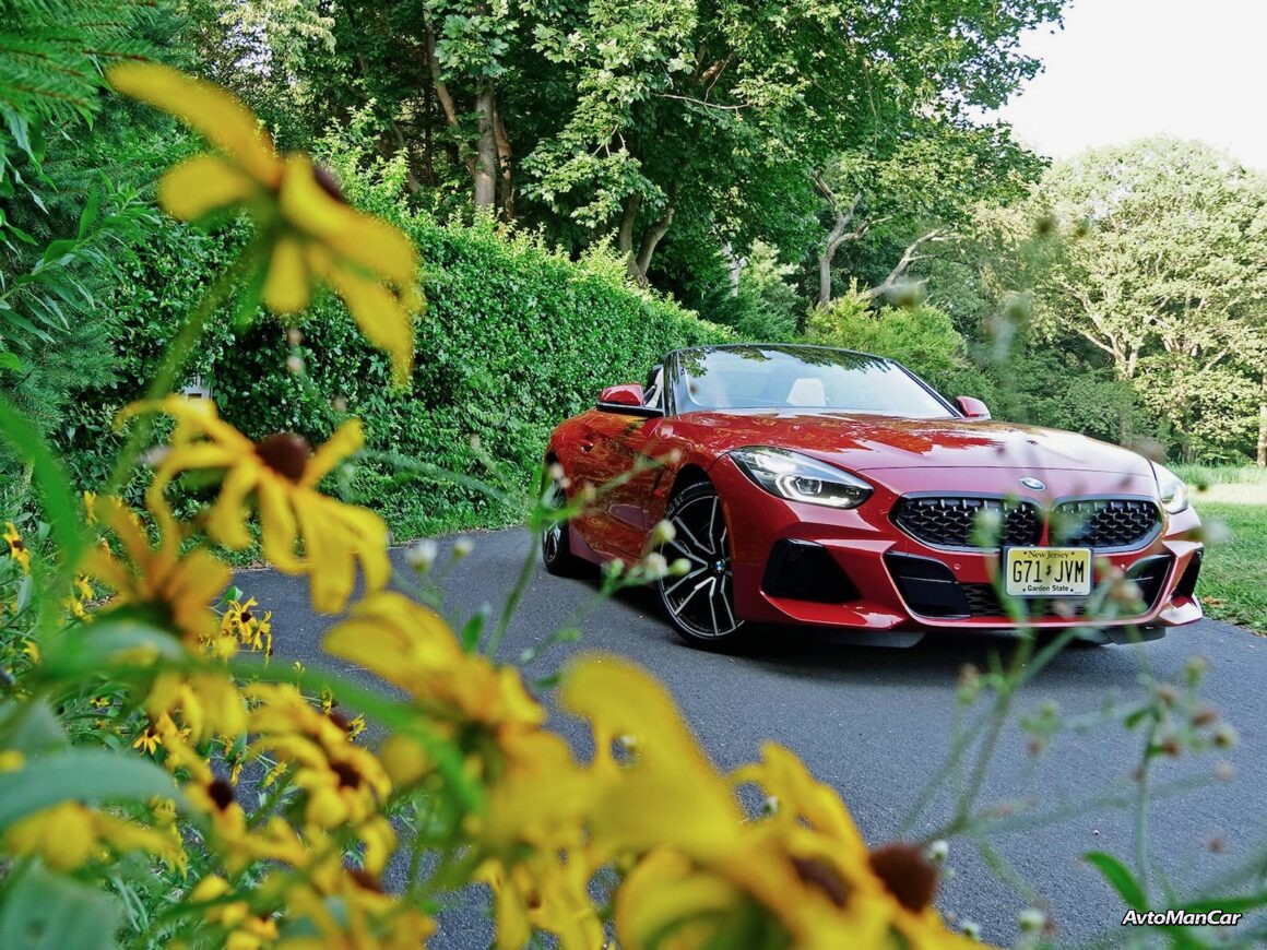 BMW Z4 M40i Handschalter 2026 на дороге