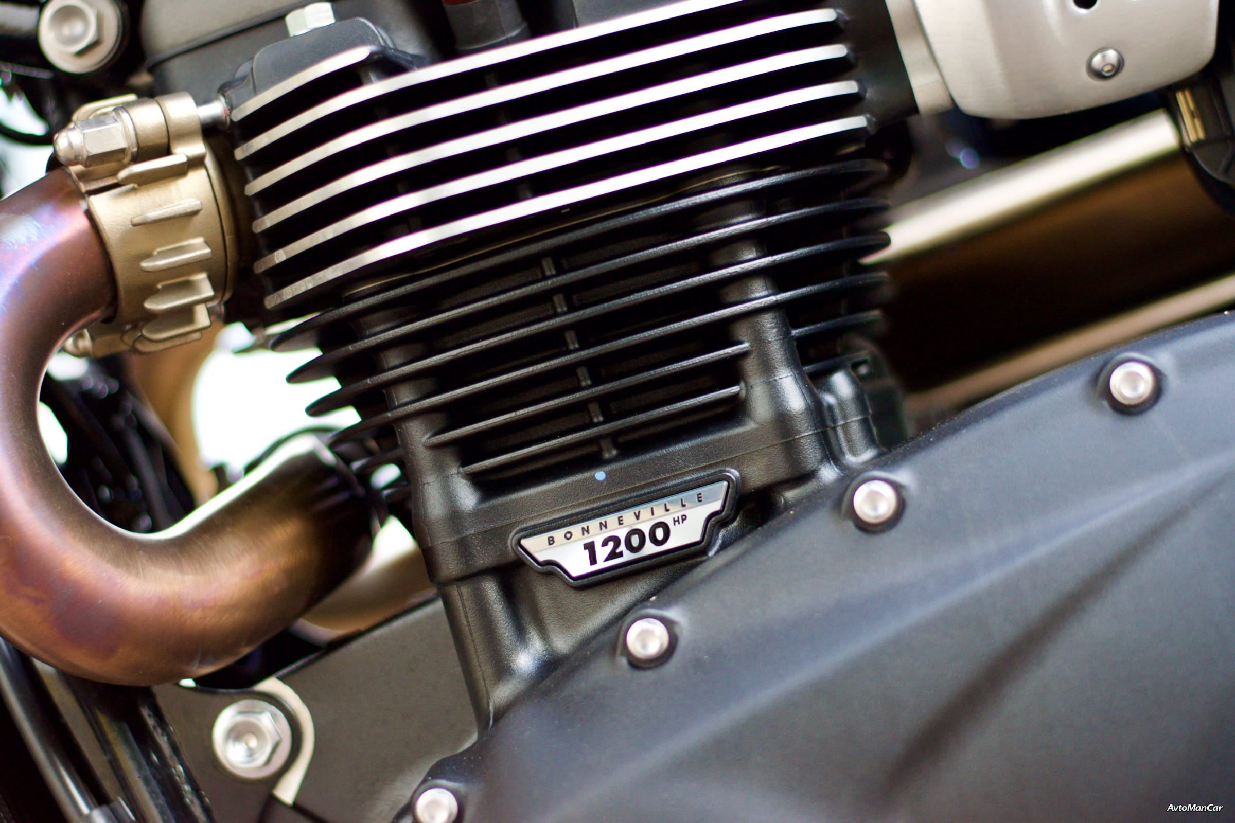 Подробная информация о двигателе Bonneville мощностью 1200 л.с.